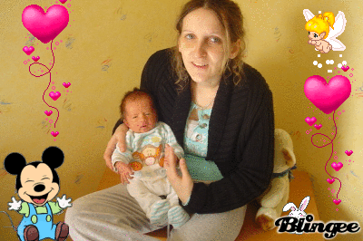ma cousine et mon petit cousin qui et nee le 25 mars